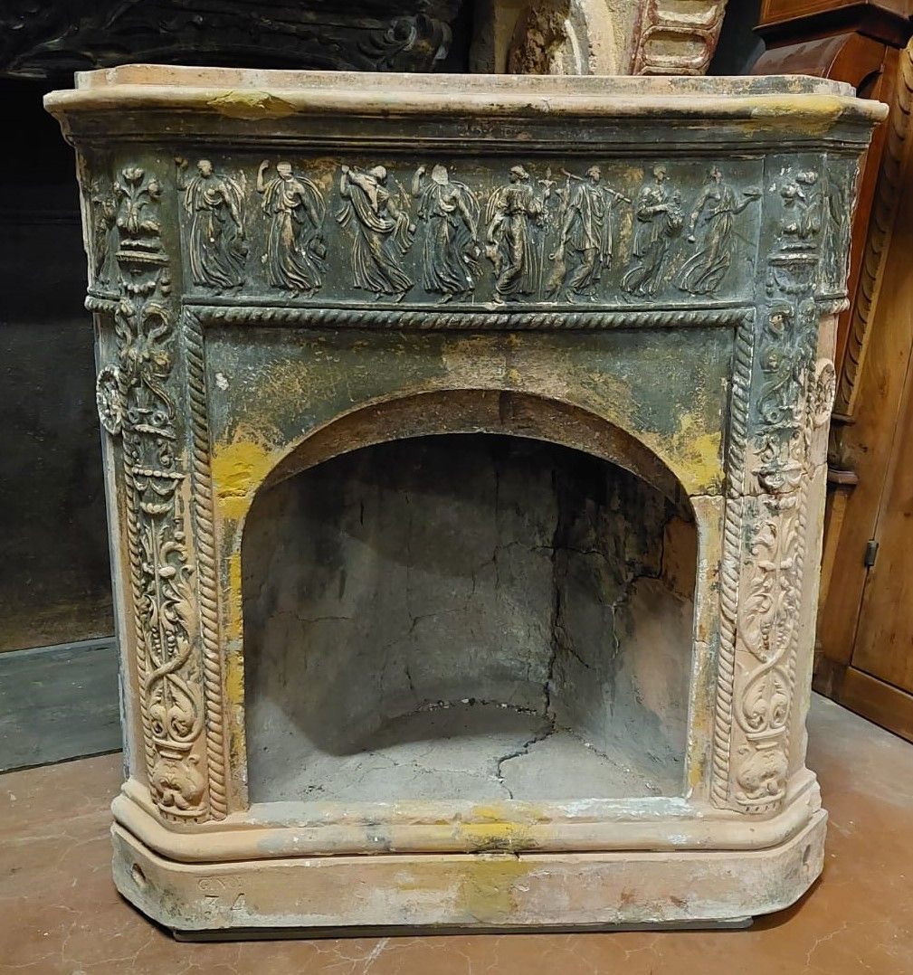 chm773 - poêle/cheminée en terre cuite, cm L 87 x H 95 x P 54